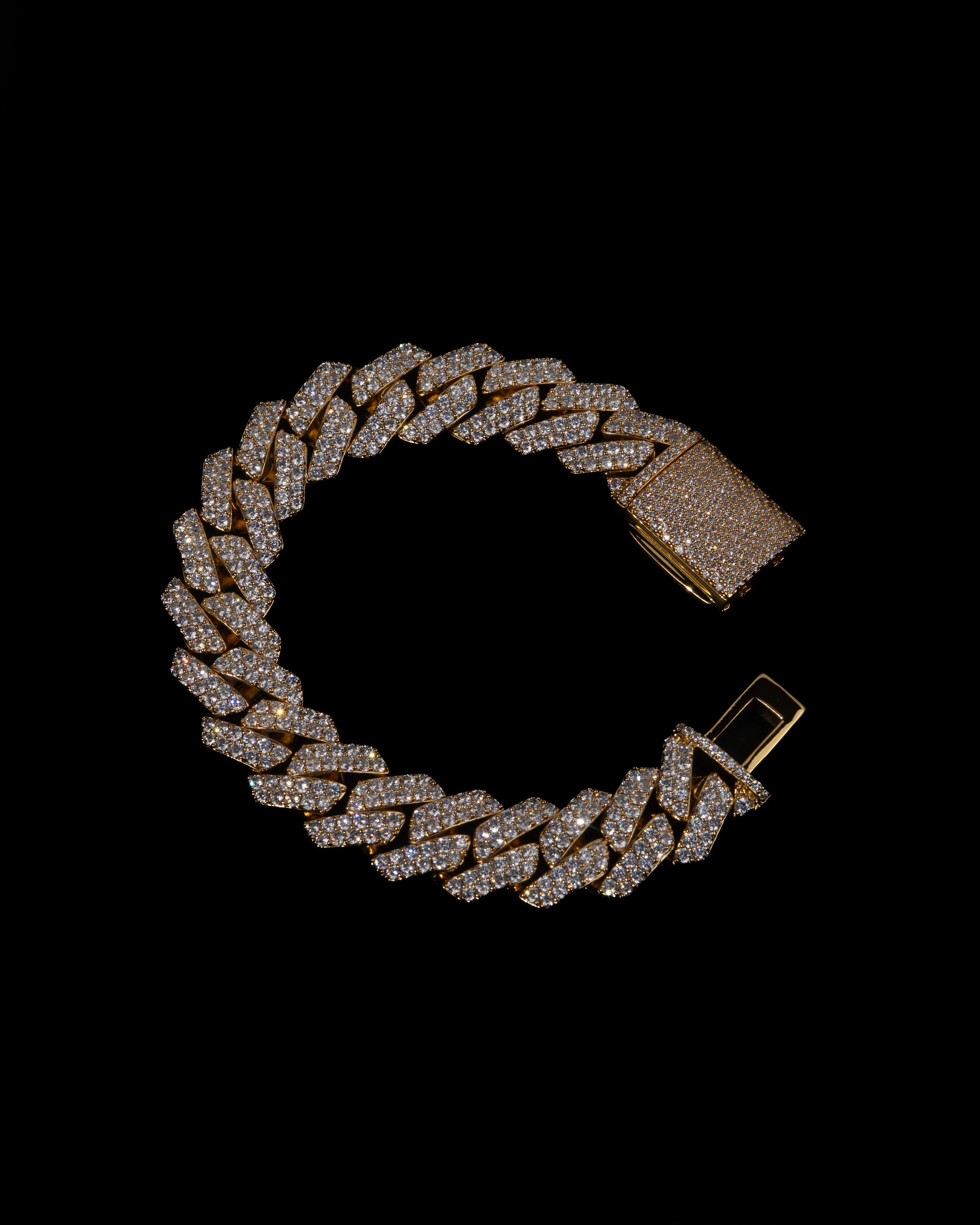 Iced Out Cuban Link Armband - Kejsar